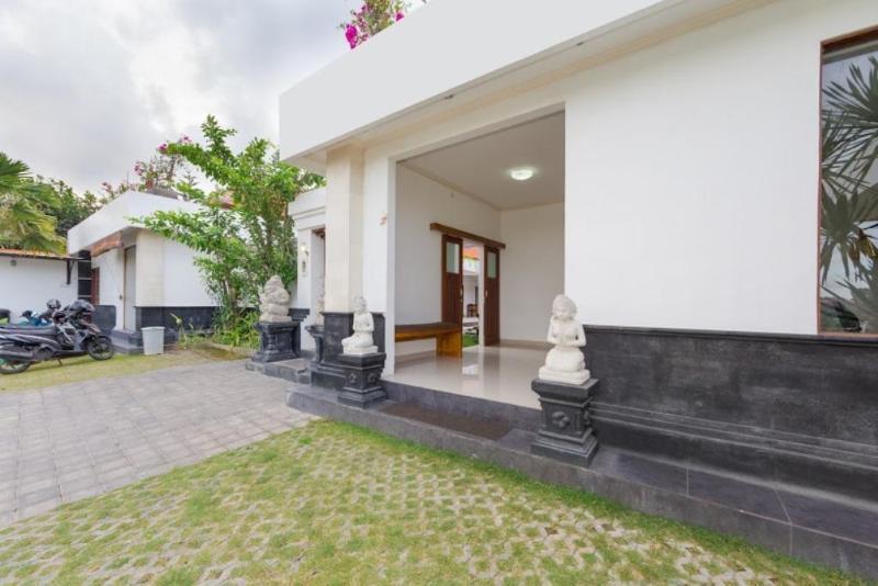 Anggie Stay Kerobokan Εξωτερικό φωτογραφία
